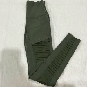 Alo yoga moto army green leggings, size XS